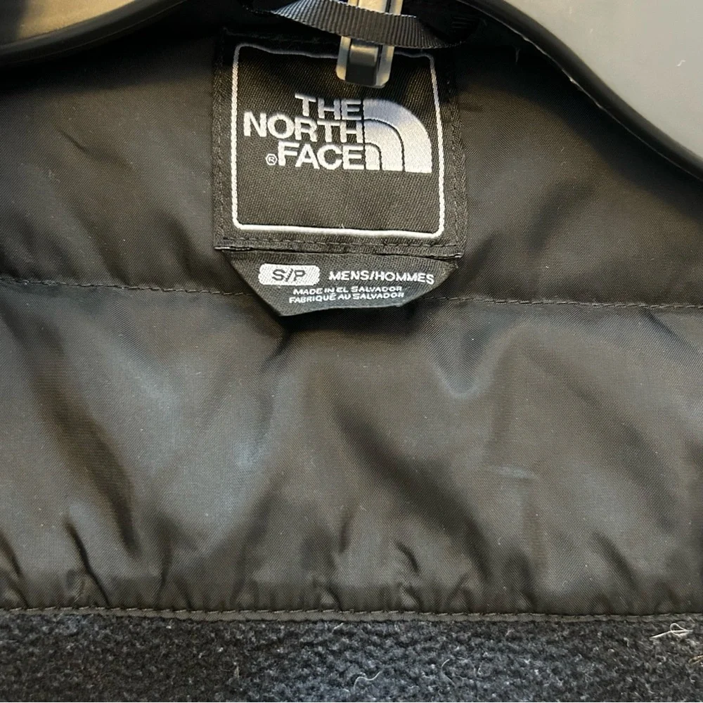 North Face Men's 550 Black Fleece/Puffer Polartec with down jacket size small - Picture 11 of 13